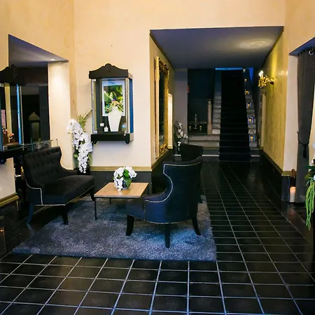 Hotel Pozzo Di Borgo Ajaccio (Corsica)