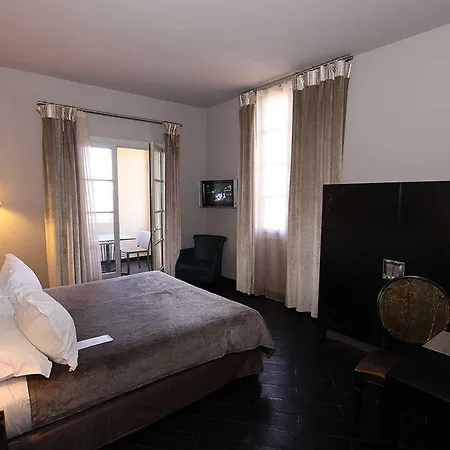 Hotel Pozzo Di Borgo Ajaccio (Corsica)