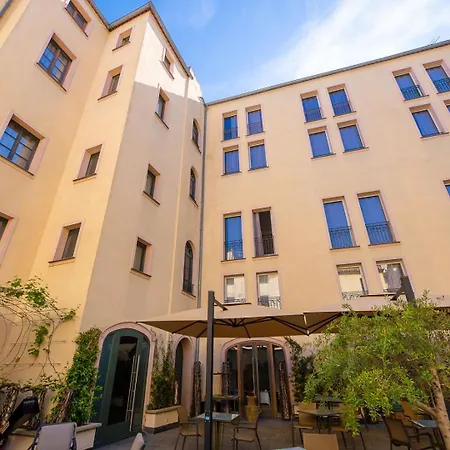 Pozzo Di Borgo Hotell 4*